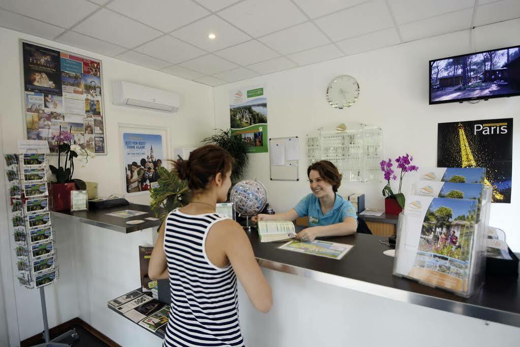 Camping International De Maisons-Laffitte Hotell Exteriör bild
